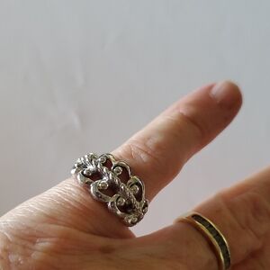 Vintage Silver Scrollwork Ring By AVON